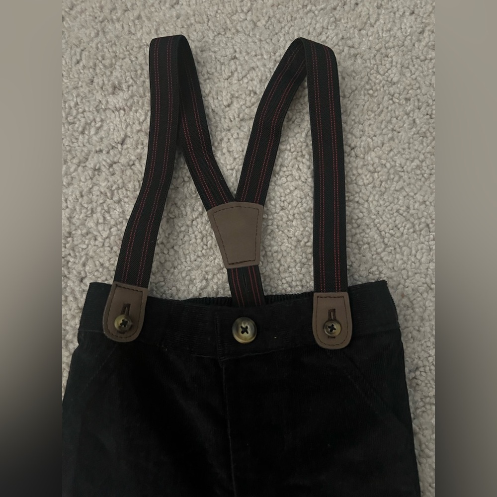 Cat & Jack Holiday Suspenders with Bow Tie with 6 months - Picture 5 of 5